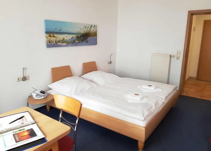 Residenz Seeblick 12 Mit Seitlichem Ostseeblick Apartment *