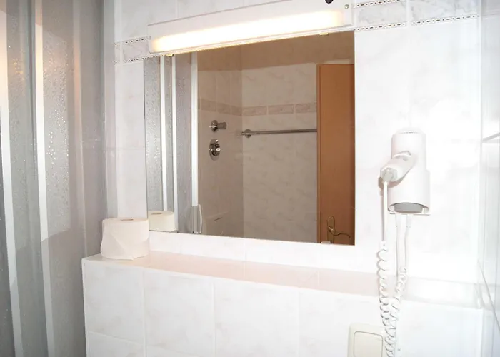 Residenz Seeblick 12 Mit Seitlichem Ostseeblick